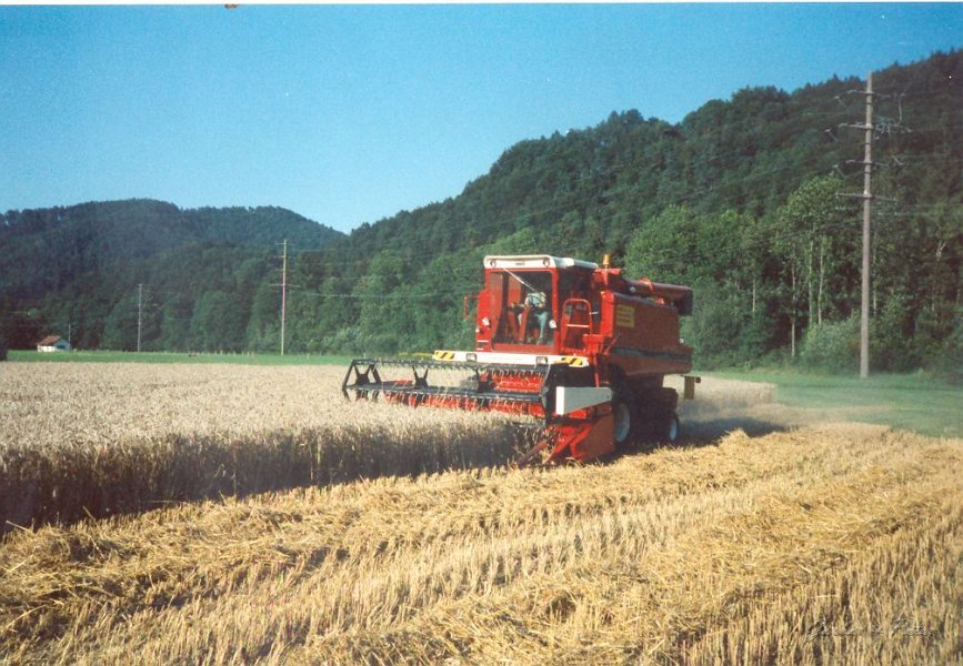 International Harvester 1660 08